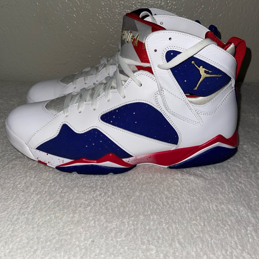 Jordan 7 "Tinker Alternate" White and Blue Sneakers with Geometric Patterns